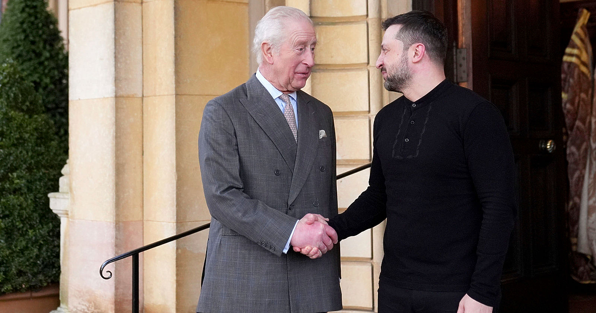 Още по тематаПодкрепете ниУважаеми читатели, вие сте тук и днес,