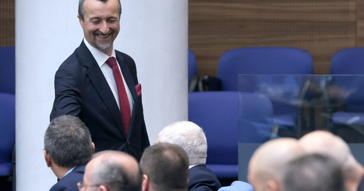 Доц. д-р Петко Стефановски, номиниран от ГЕРБ-СДС, бе избран за