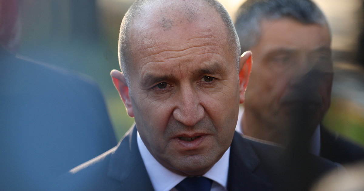 Това е цинизъм.Така реагира президентът Румен Радев, помолен да коментира