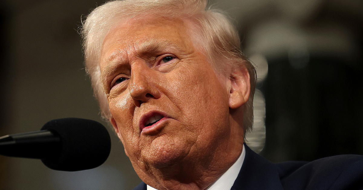 Час и 40 минути - толкова продължи рекордната първа реч