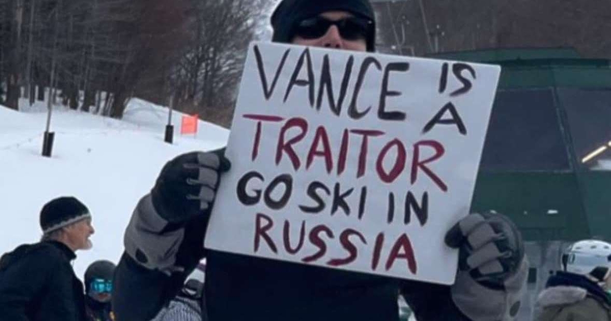 Преследването на DJ Ванс във Върмонт продължава. След като вчера