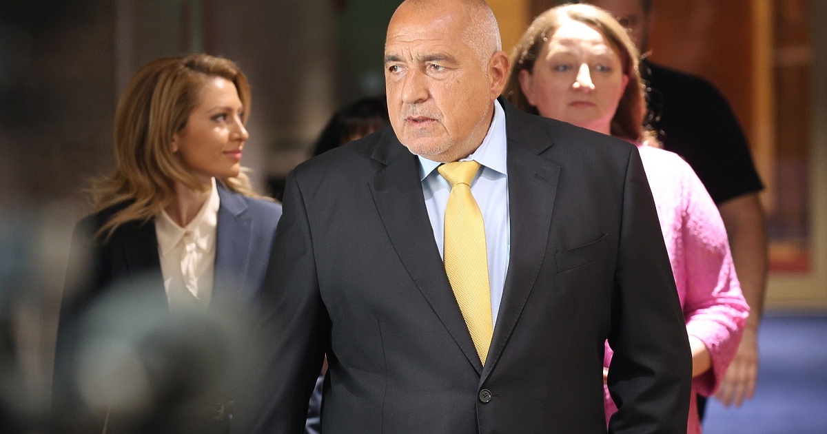 Правителството ще остане дотогава, докогато Бойко Борисов реши, че ще