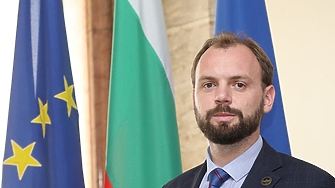 Изненада съветникът на бившия министър на отбраната Тодор Тагарев