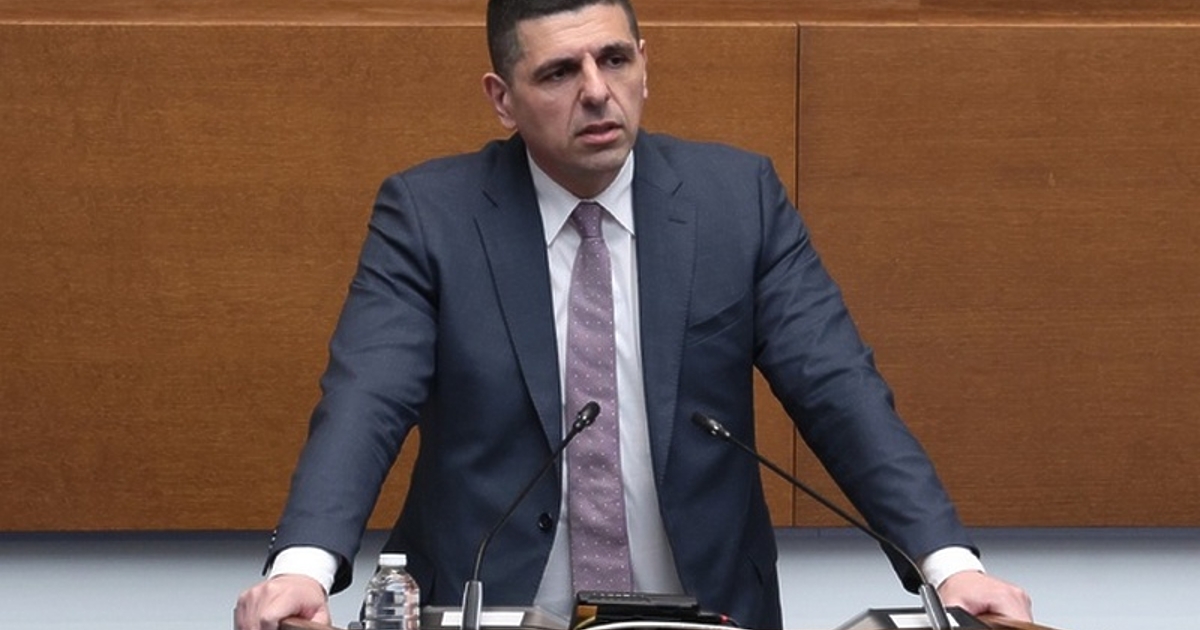 От парламентарната група на Продължаваме промяната-Демократична България (ПП-ДБ) поискаха с