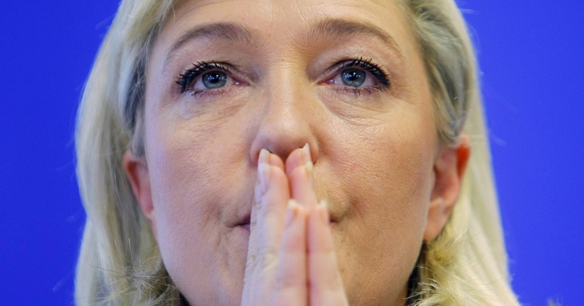 Присъдата срещу Марин льо Пен предизвика противоречиви дебати във Франция.