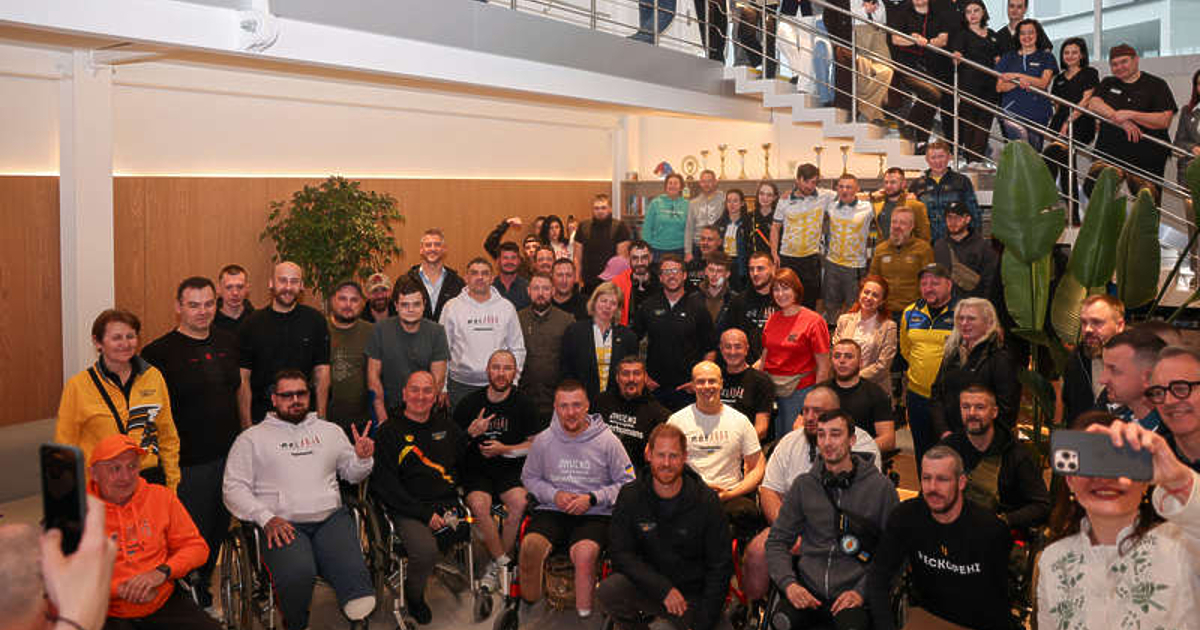 По-малкият син на британския крал Чарлз Трети - принц Хари, днес