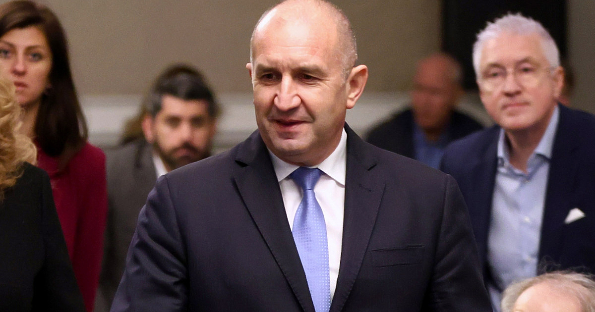 Президентът Румен Радев изрази тревога, че не е ясно кой