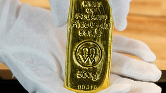 Златото започна седмицата както завърши миналата – с нов ценови