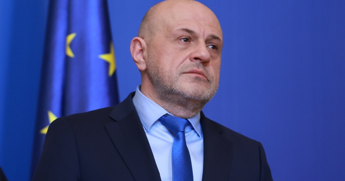 Отпадането на изискването за либерализиране на пазара на дребно на