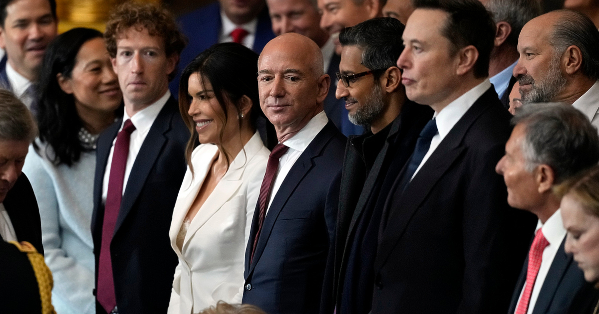 В началото на март Марк Зукърбърг се обадил на ръководителя