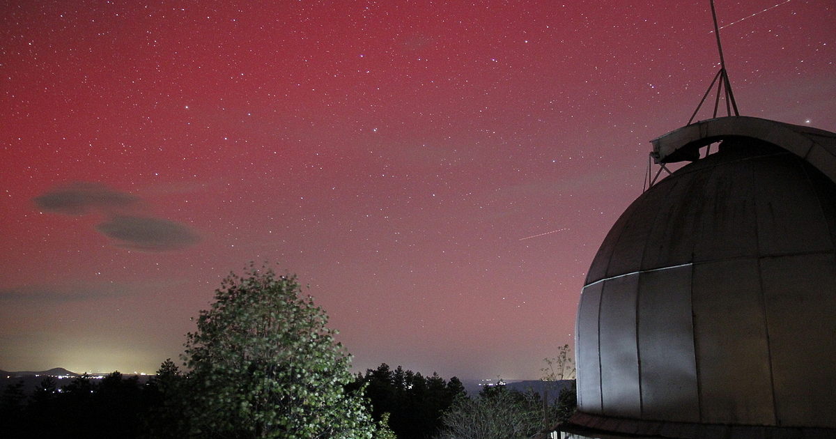 Силна слънчева буря се насочи към Земята и може да
