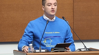 Най голямата и уж проевропейска партия ГЕРБ блокира приемането на декларация