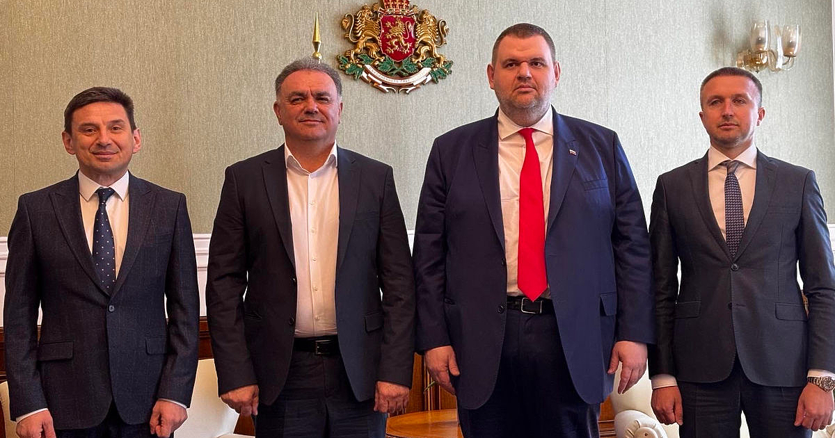 Кмет на още една малка община премина от ДПС-Доган в