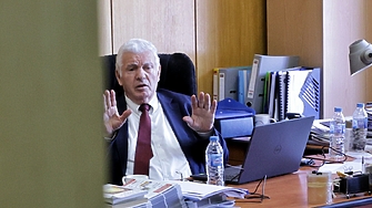 След бурните събития от края на миналата седмица проф Стоян