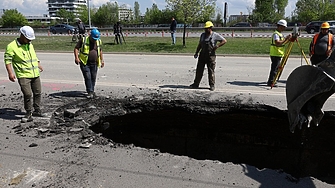 Пропадна част от локалното платно на бул Цариградско шосе откъм Окръжна болница Това