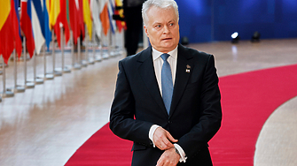 Литва затвори въздушното си пространство за самолетите с пътуващите за