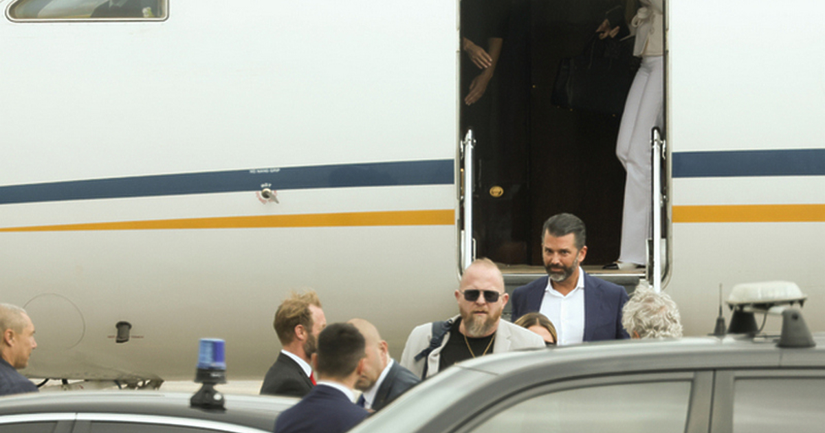 Синът на президента на САЩ - Доналд Тръмп-младши, пристигна на