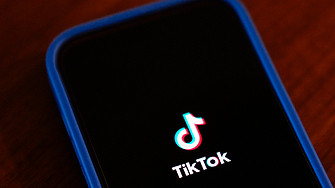 Социалната мрежа TikTok отново попадна под ударите на европейските институции