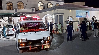 Пакистанската армия обяви че 8 цивилни са убити в индийските