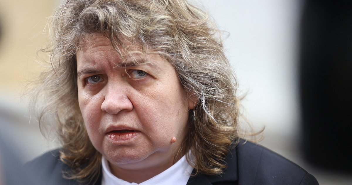 На въпрос - как отчита своето появяване на мача на