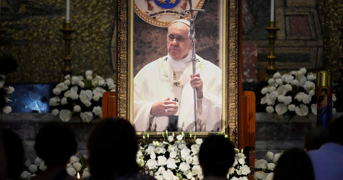 Папа Франциск е починал в резултат на инсулт, заради който е