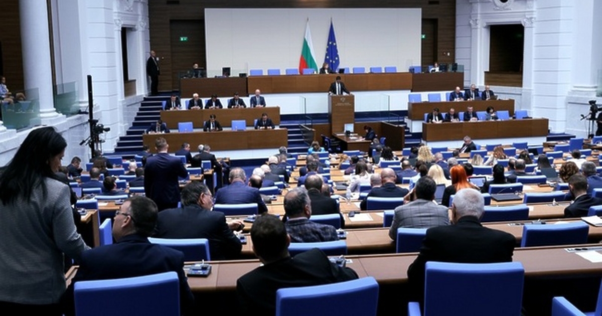 Еврозоната е котвата. Възраждане и руските проксита се опитват да