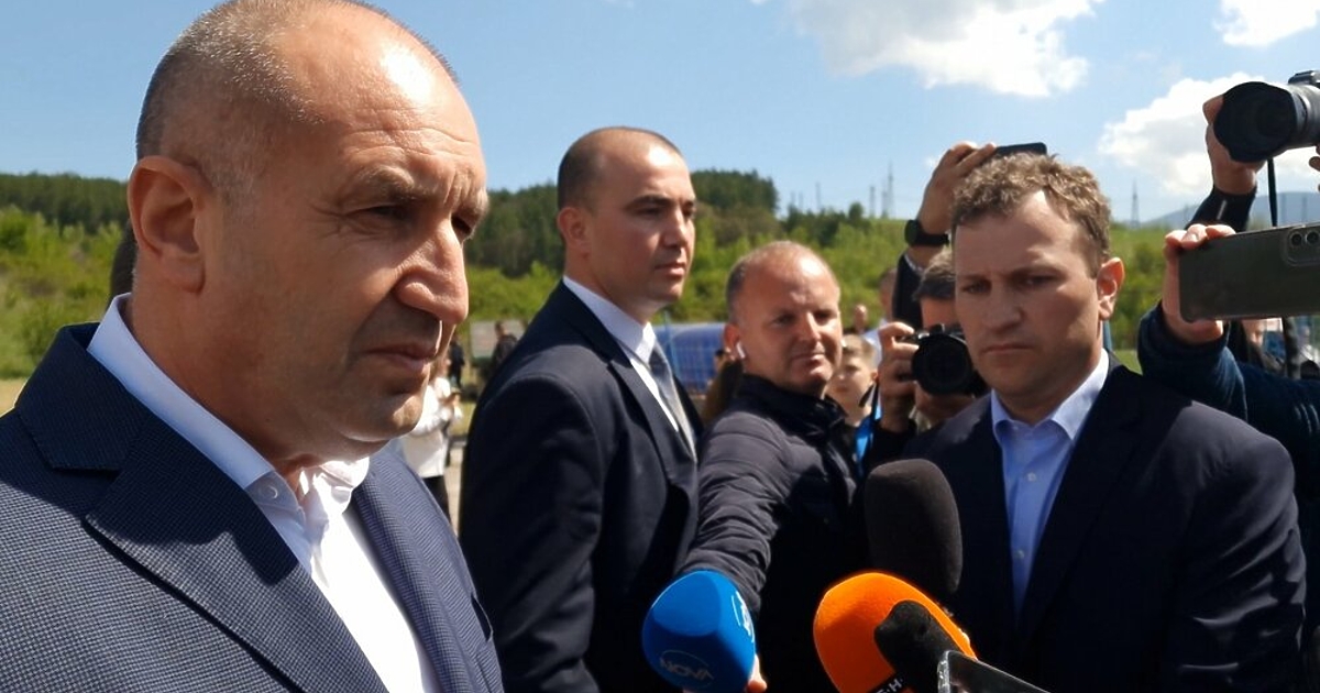 Мисля, че първо трябва да изясним понятията. Няма сто дни