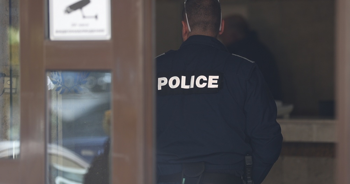 След като Делян Пеевски се сдоби със собствена партийна централа,