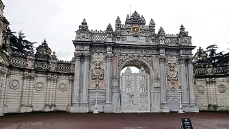 Руски и украински преговарящи се срещат в Истанбул на първите