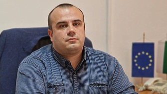 Директорът на МБАЛ Рахила Ангелова в Перник Емил Ненков подаде