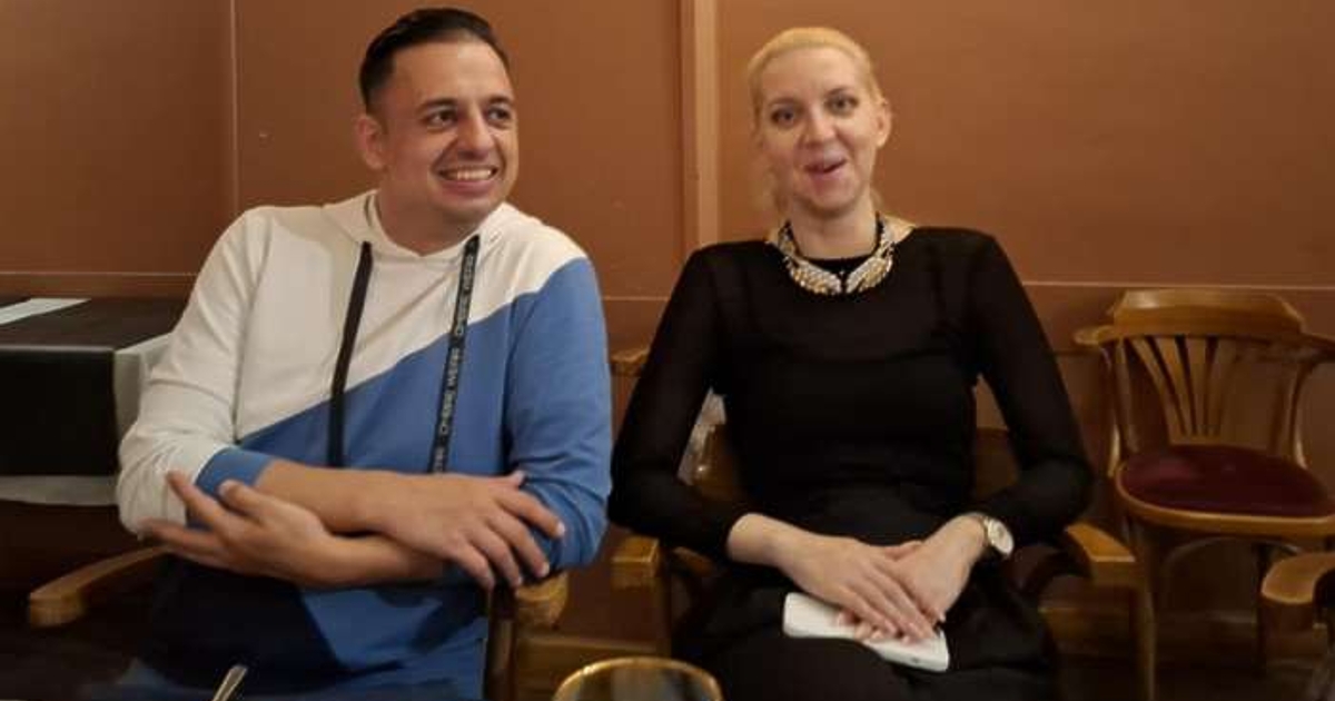 Румен Радев е страхливец, а Володимир Зеленски е истински лидер.