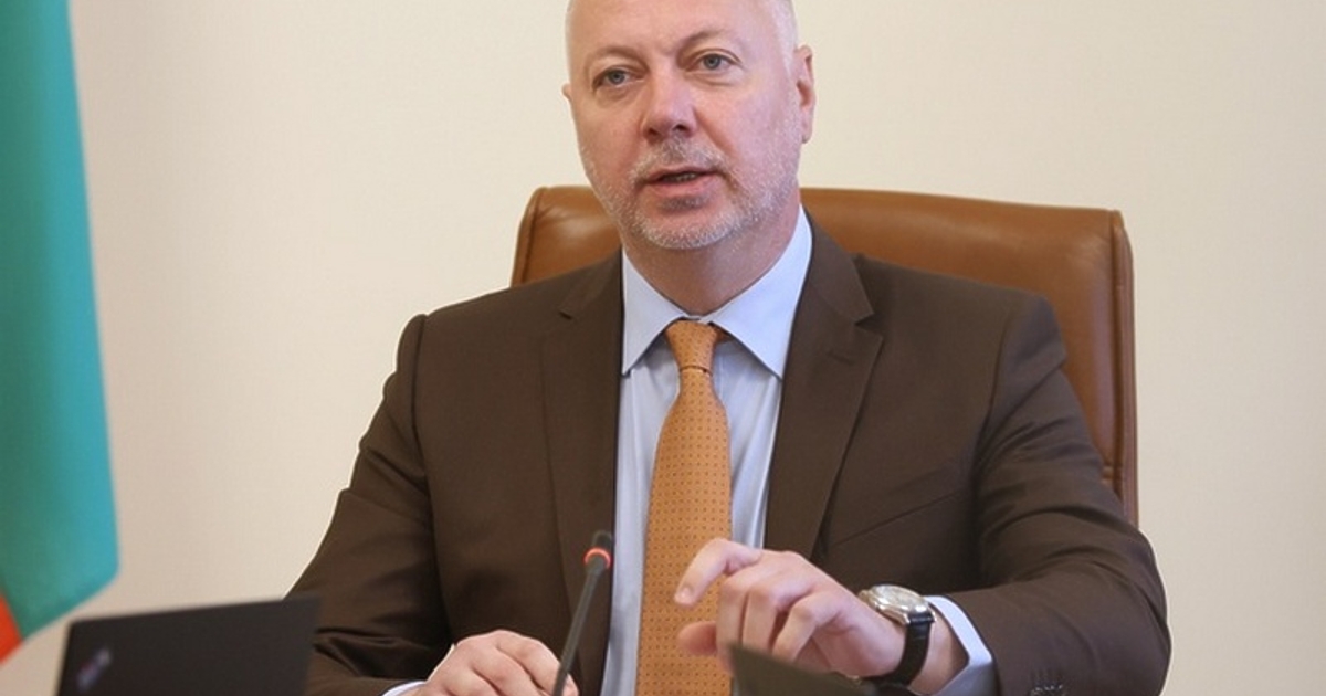 Подобно предложение за референдум би нарушило Конституцията, правото на Европейския