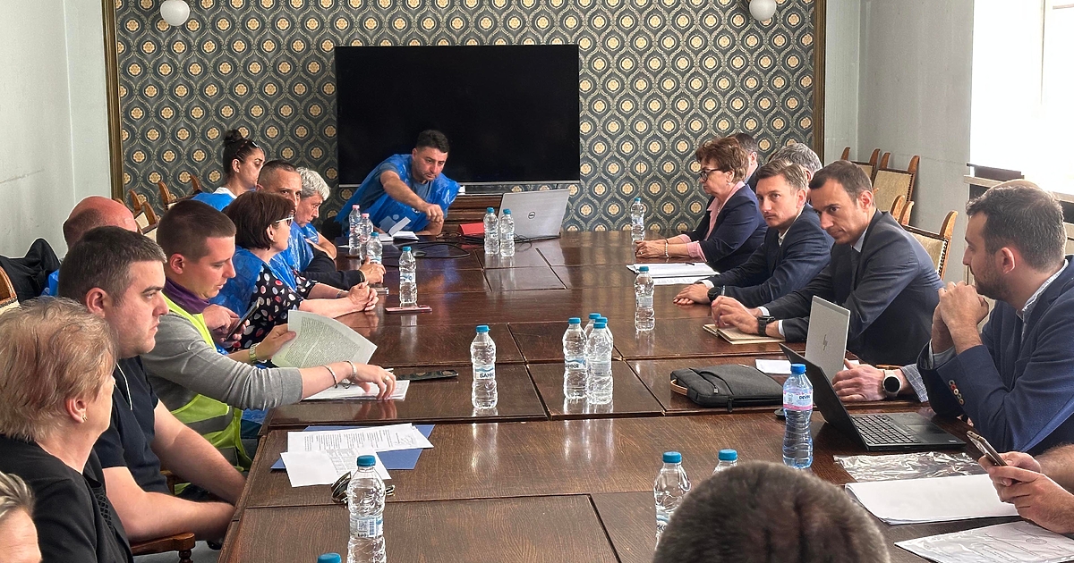 От продължилата няколко часа среща на кмета на София Васил