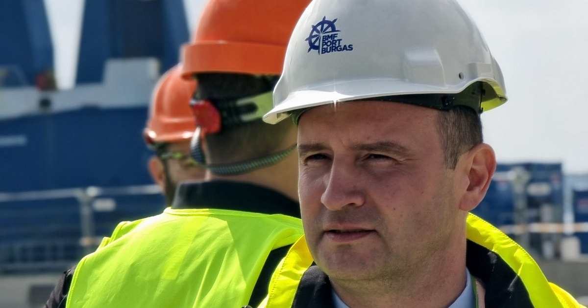 Още по тематаПодкрепете ниУважаеми читатели, вие сте тук и днес,