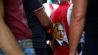 Често русоробите прекланящи се сляпо пред Русия твърдят неща които