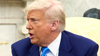 Американският президент Доналд Тръмп днес не изключи възможността за смяна