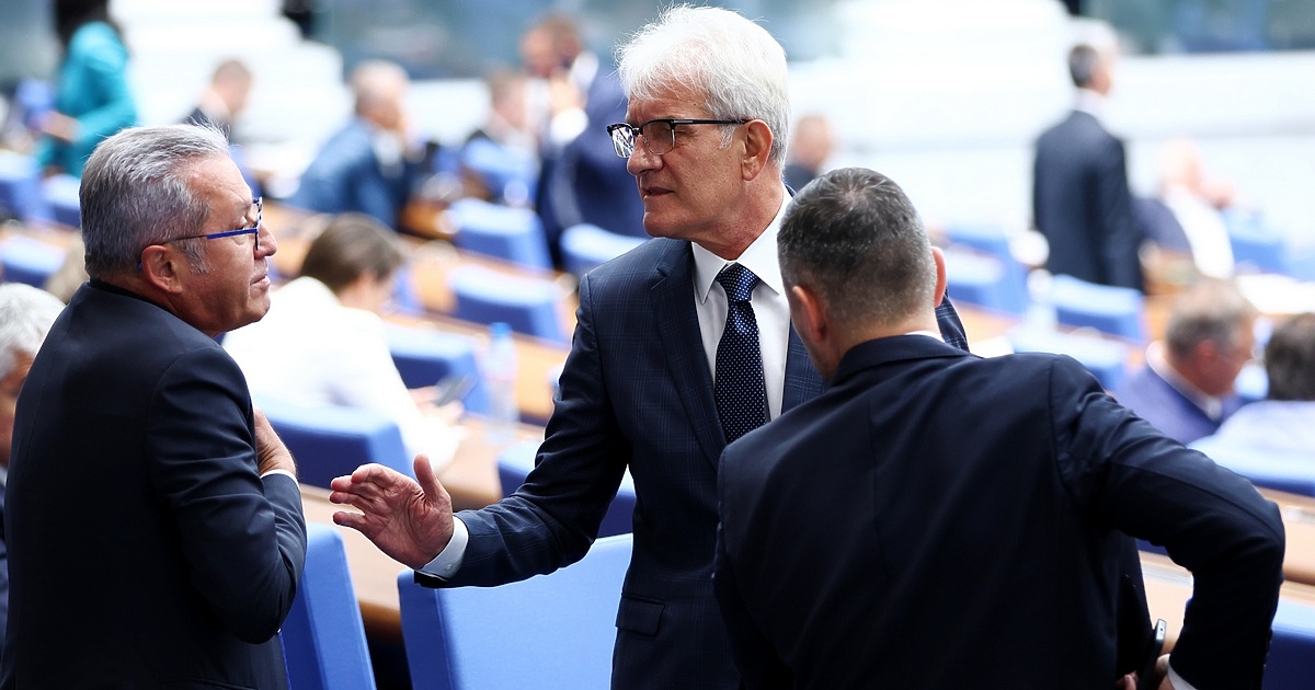 Не се изненадвайте, няма да отида. Бъдете убеден в това