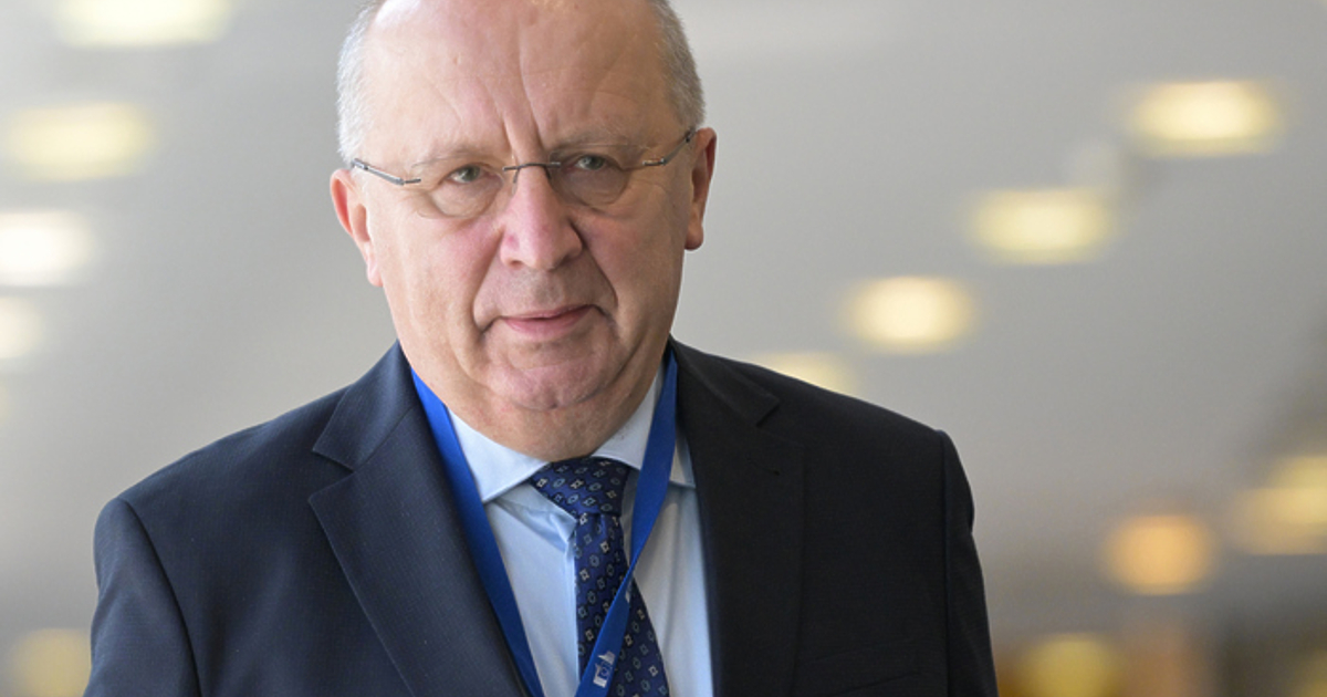 Европейският съюз трябва да се подготви да защитава себе си