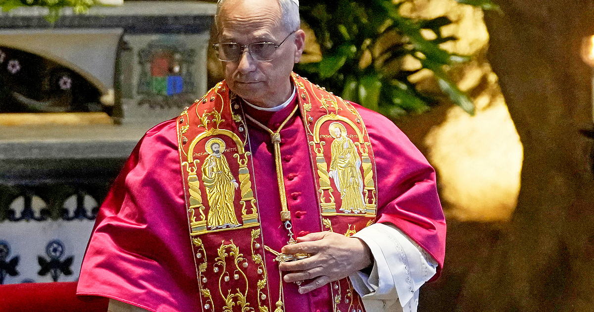 На 31 май, по време на вечерната служба в чест