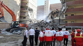 Иран спешно сигнализира че иска да сложи край на военните