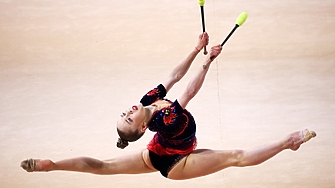 Стилияна Николова спечели три от три златни медала на финалите