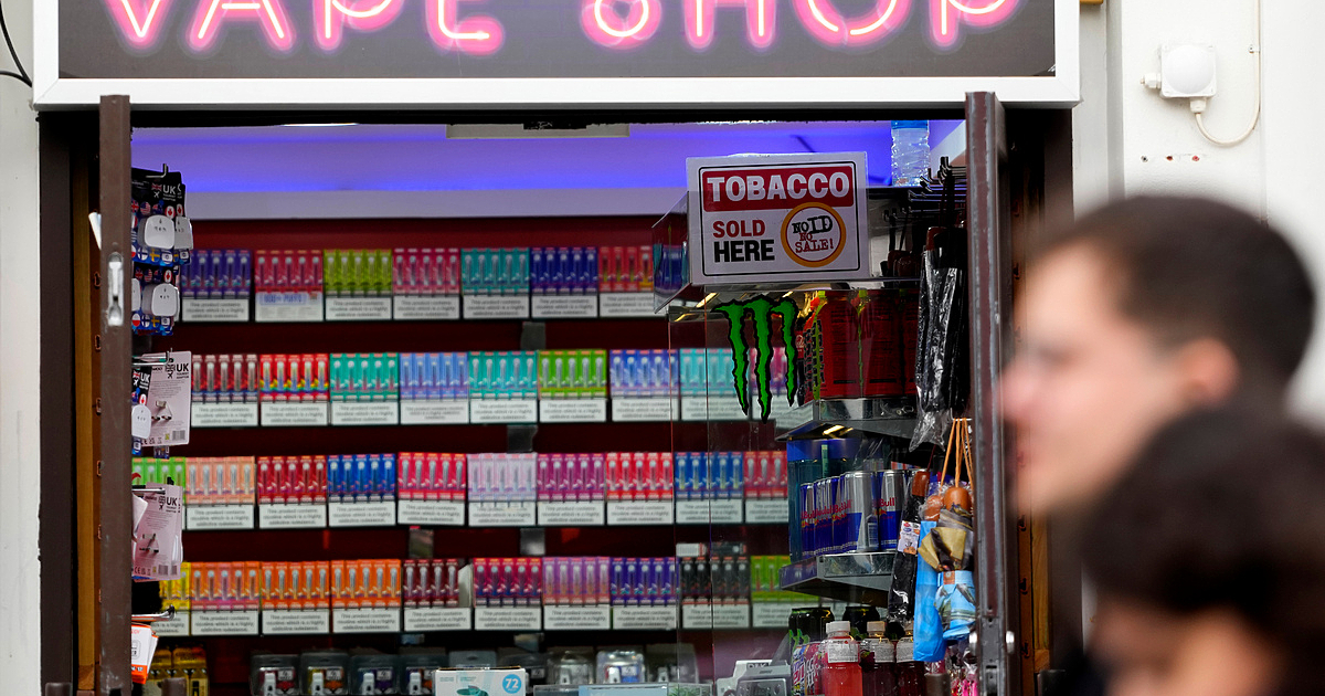 Забраната на вейповете у нас ще влезе в сила, но