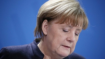 На този денс преди 10 години германската канцлерка Ангела Меркел