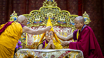 В изявление публикувано по случай 90 ия му рожден ден далай