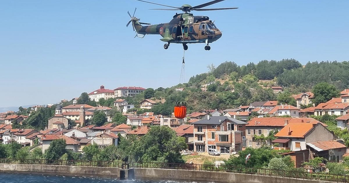 И днес продължава борбата с пожара в Рила, обхванал около