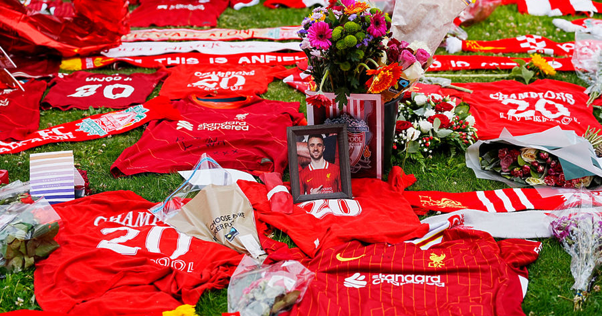 От Ливърпул обявиха, че ще извадят от употреба фланелката с