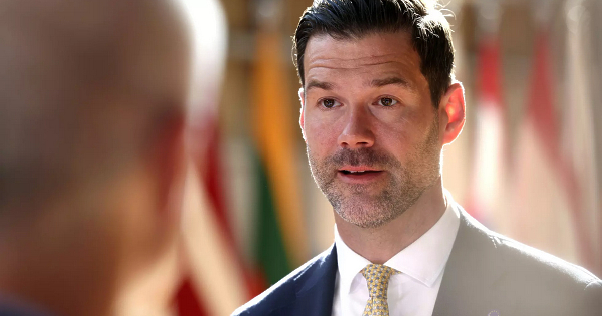 Шведският министър на миграцията Йохан Фошел заяви, че е шокиран и