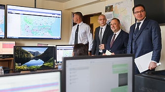 Призовавам го да се предаде защото всеки ден в който