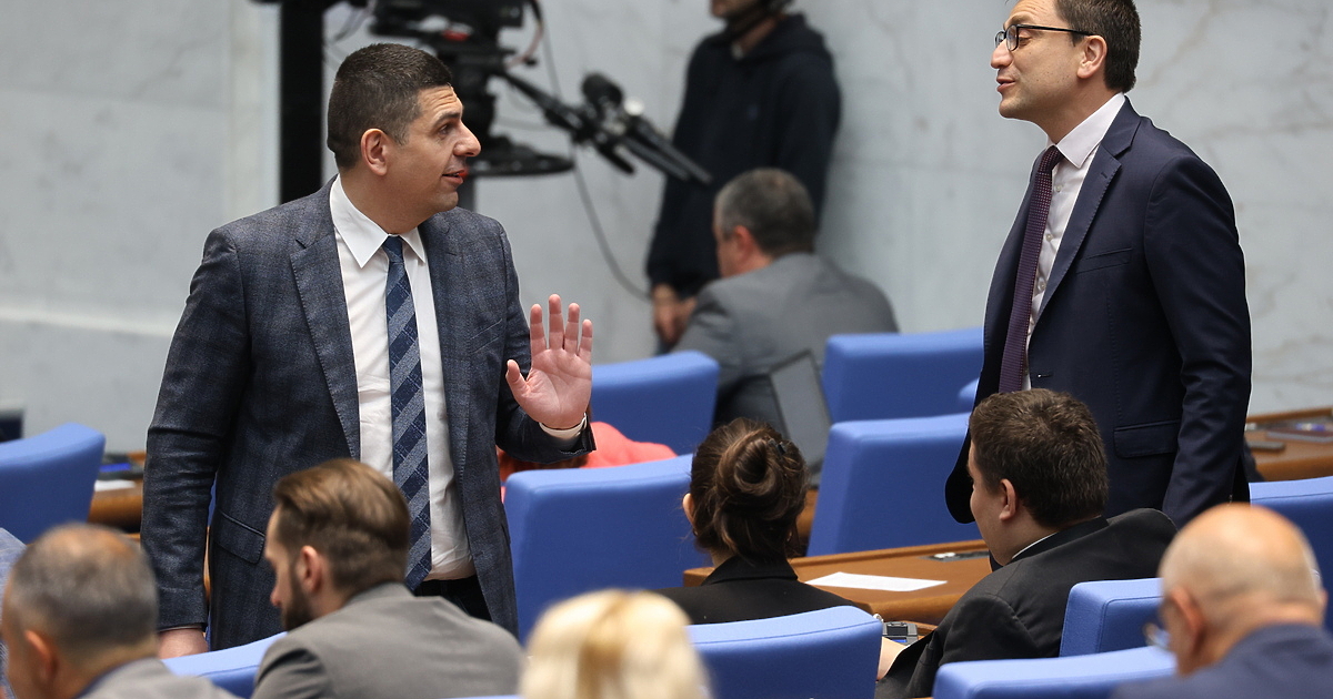 Фракцията Демократична България“ (ДБ) очаква от коалиционния си партньор Продължаваме