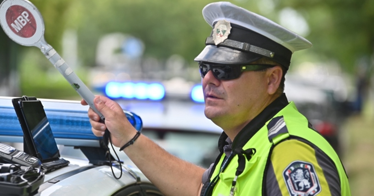 Днес и в неделя ще има масирано полицейско присъствие по